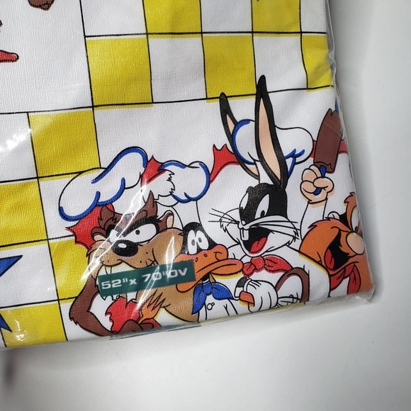 NEW Vintage Looney Tunes Vinyl Tablecloth 52x70" Oval White Yellow Check Taz - Picture 3 of 6